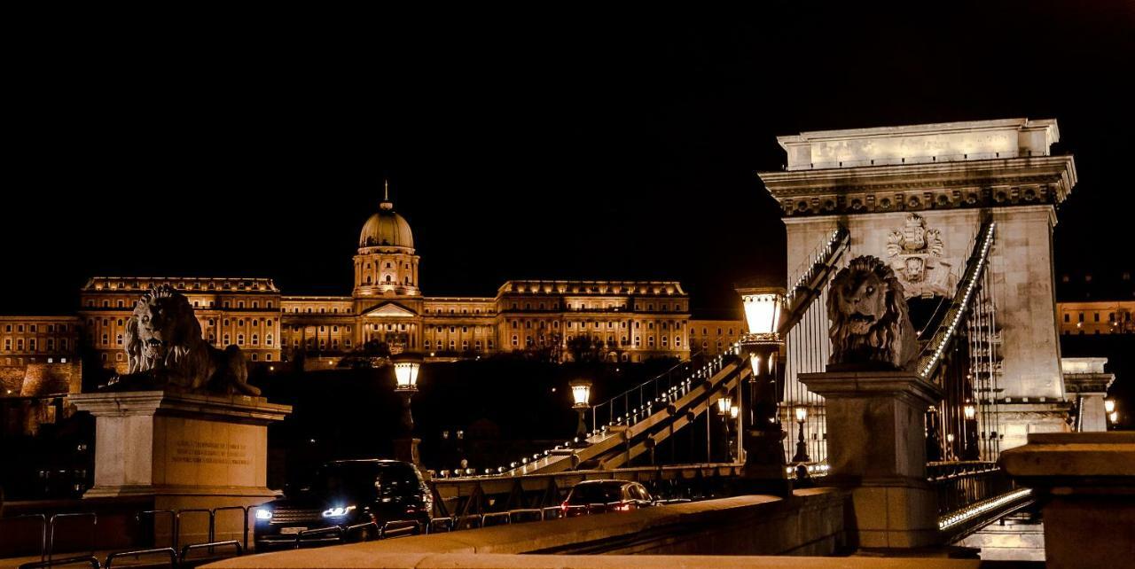 Gabi'S Central Broadway Nest @ Nagymezo Str Budapest Exterior photo